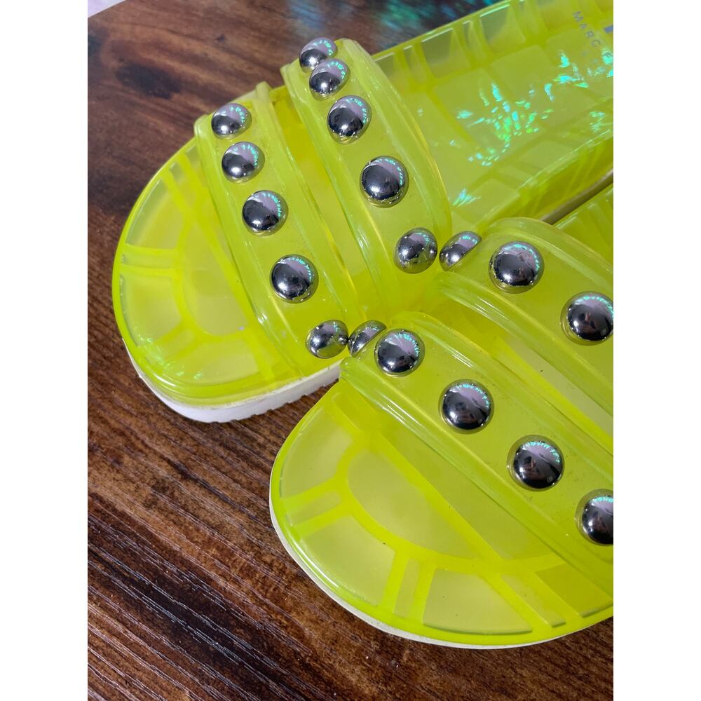 Marc Fisher Trent Jelly Sandals Womens 7.5 Neon Yellow Lime Studs Slide Platform - Picture 5 of 13
